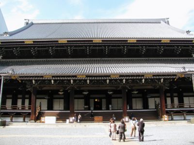 Higashi Hongan-ji temple