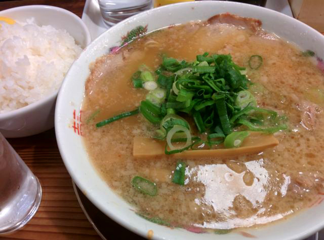 京都駅ますたにのラーメン