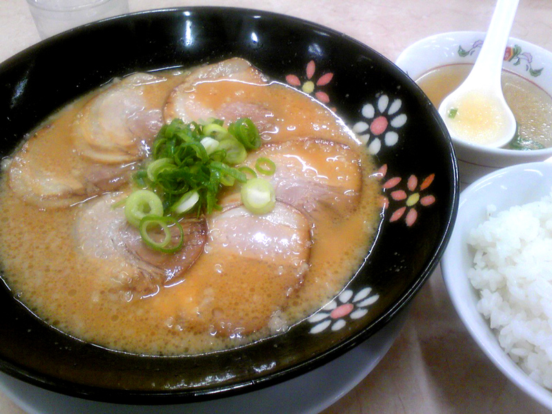 餃子の王将宝ヶ池店のラーメン