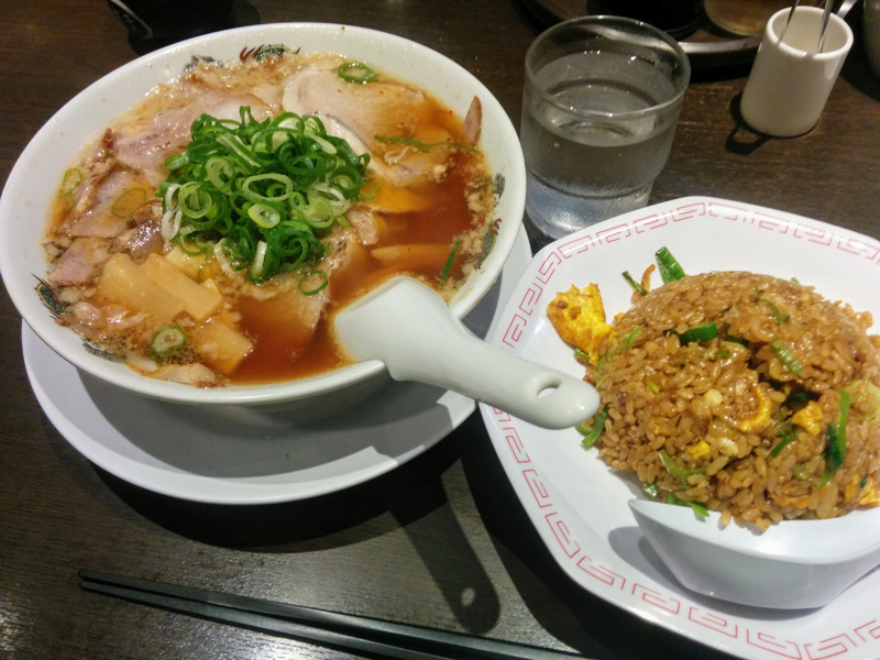 来来亭ラーメン炒飯