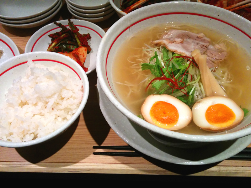 塩見家とんとんのラーメン