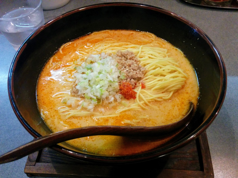 しもがも担々麺