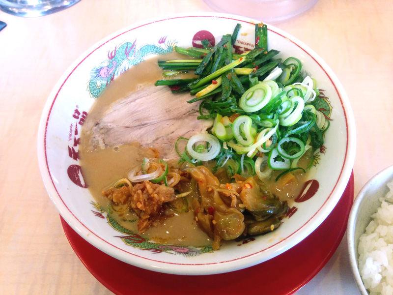 天下一品竹田店のラーメン