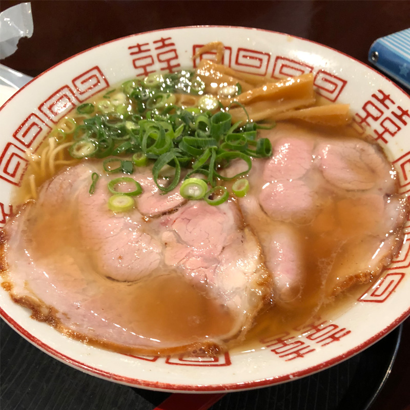 赤影のしょう油ラーメン