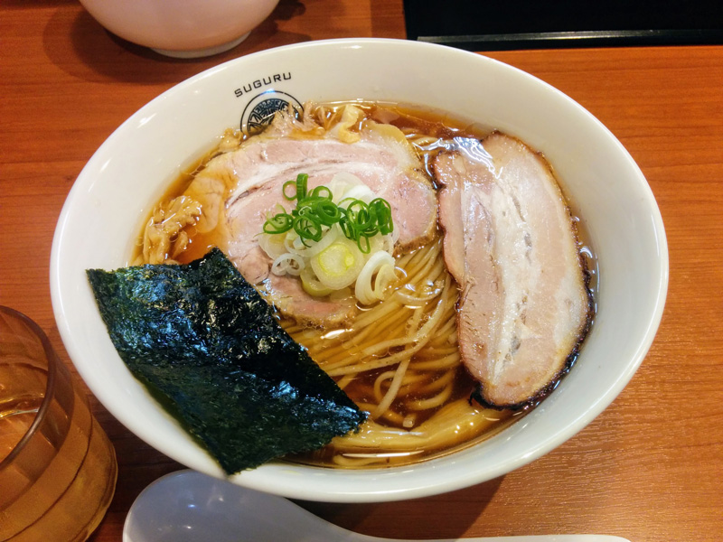 らぁ麺すぐるの醤油ラーメン