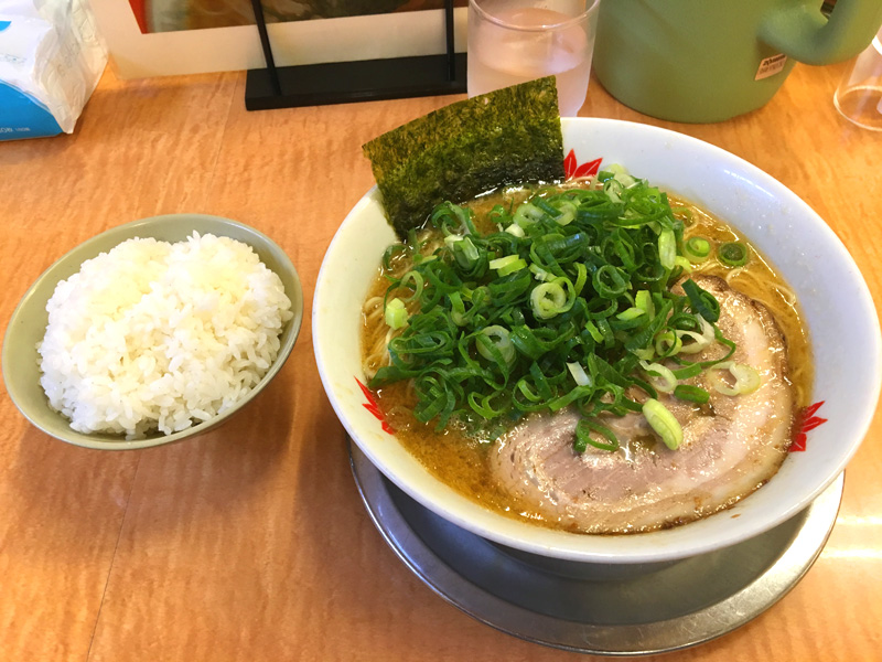 Ramen and rice of Ramen Tengu Tokiwa shop