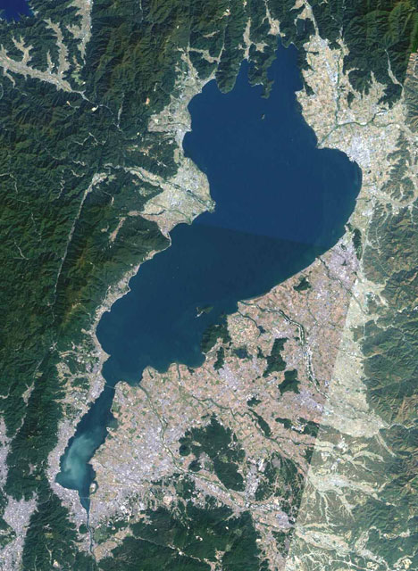 琵琶湖の衛星写真