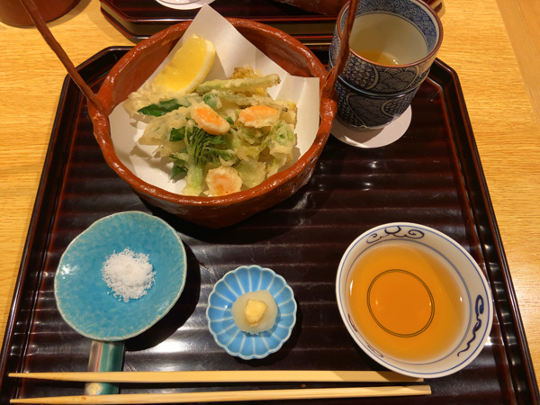 山菜の天ぷら