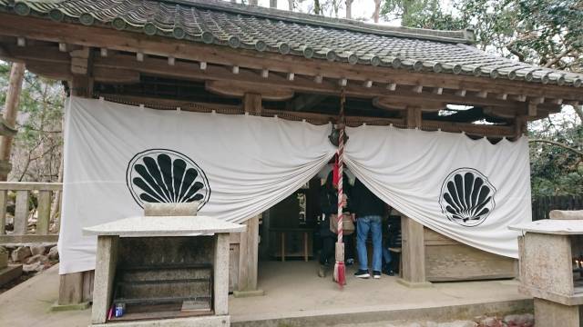 鞍馬寺奥の院〈魔王殿〉。
