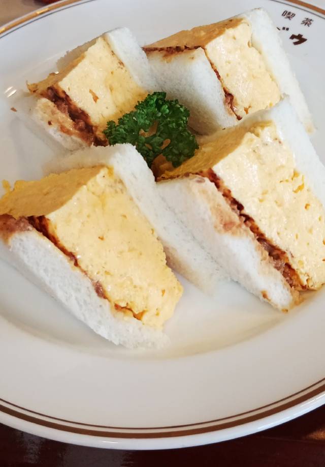 みそ屋のたまごサンド。