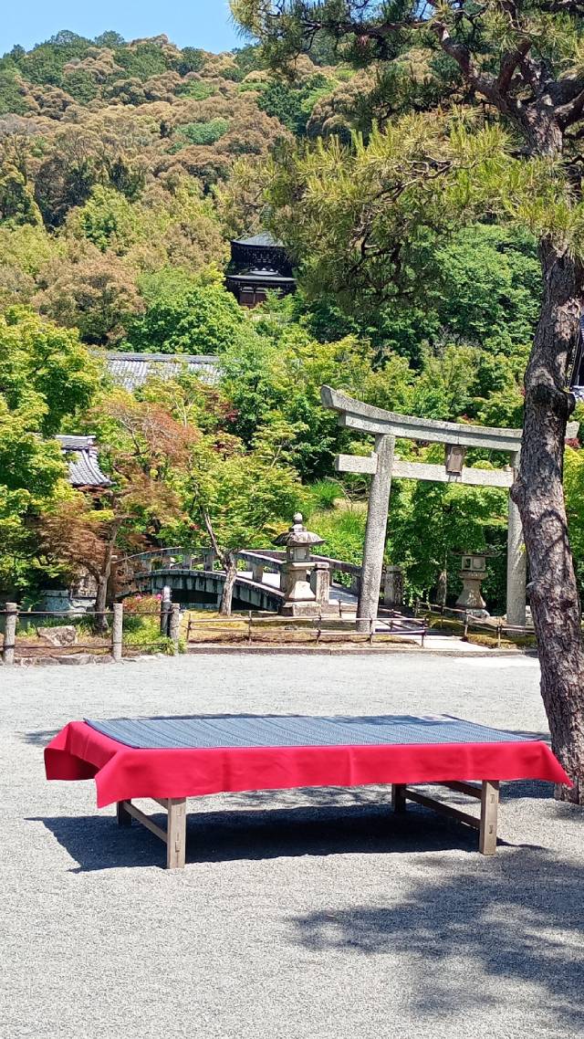 方放池前の景色。